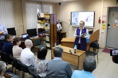 Омбудсмен Светлана Денисова выступила чтецом на ежегодной акции краевой библиотеки для слепых «Исцеление чтением»

 